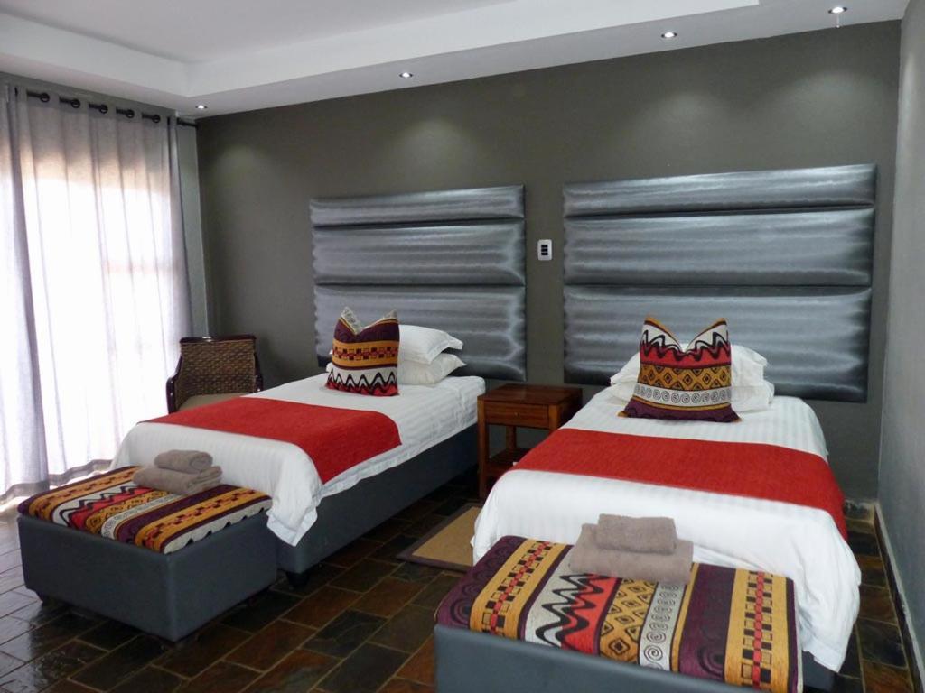 Opuwo Country Lodge 외부 사진