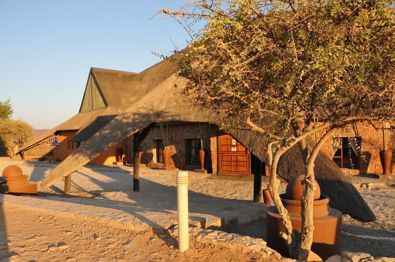 Opuwo Country Lodge 외부 사진